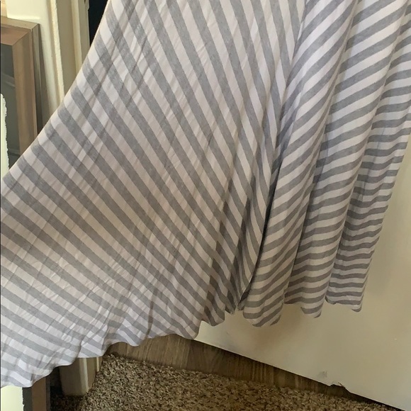 Comfy striped gray dress - Picture 4 of 4